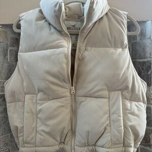 Hollister Beige Puffer Vest